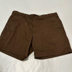 UPS United Parcel Service Driver Uniform Brown Shorts Size 40 WearGuard